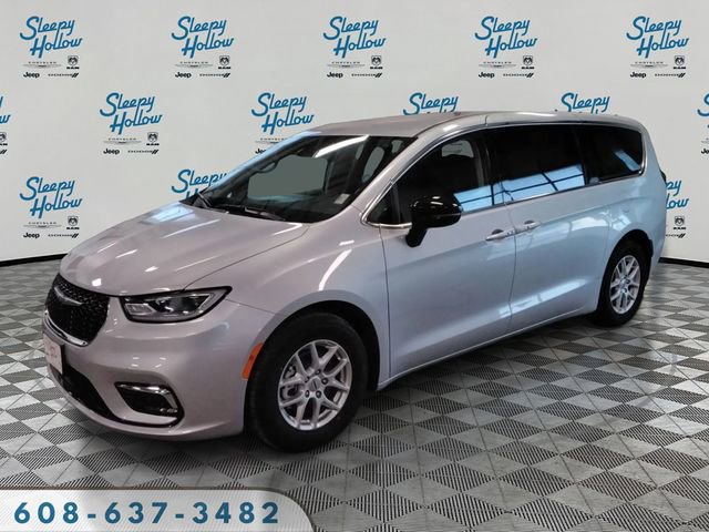 Used 2024 Chrysler Pacifica Touring-L image 1