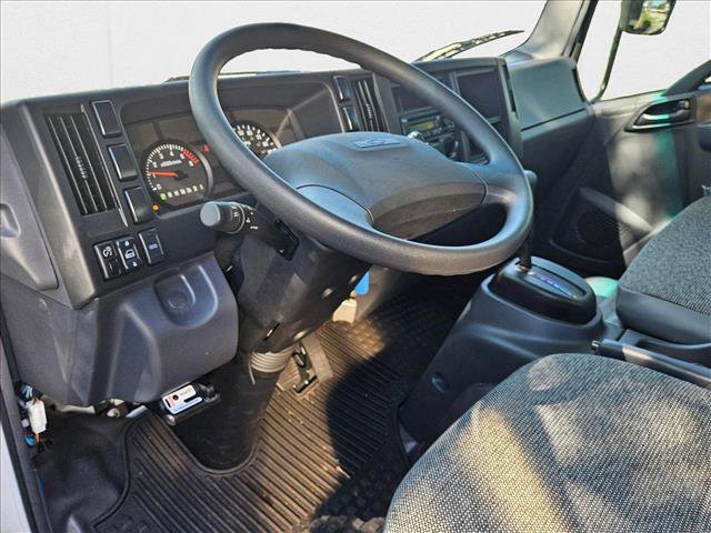 New 2024 Chevrolet Low Cab Forward image 3