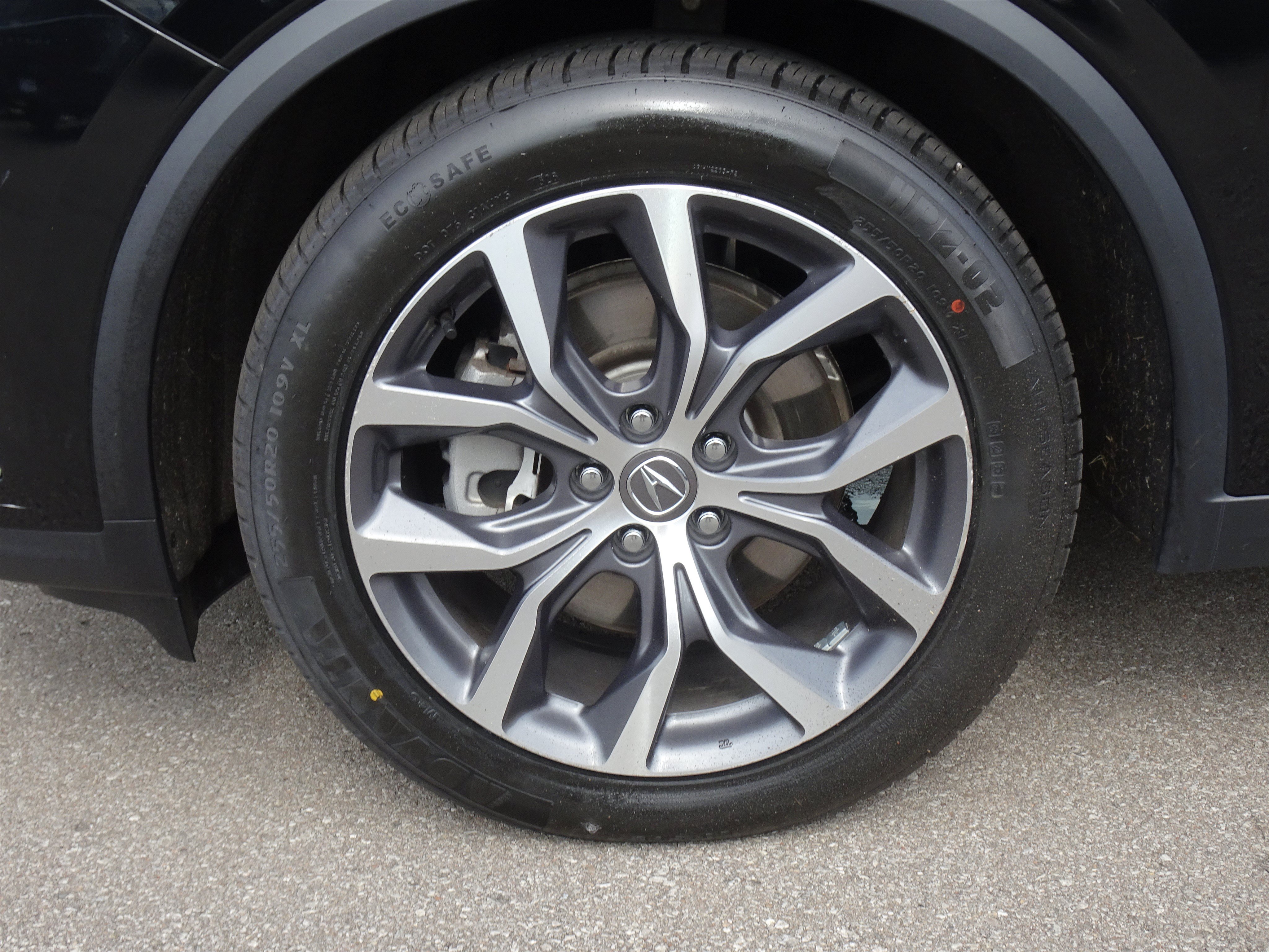 Used 2023 Acura MDX w/ Technology Package AWD/4WD image 32
