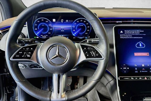 Used 2023 Mercedes-Benz EQE 350+ SUV image 11