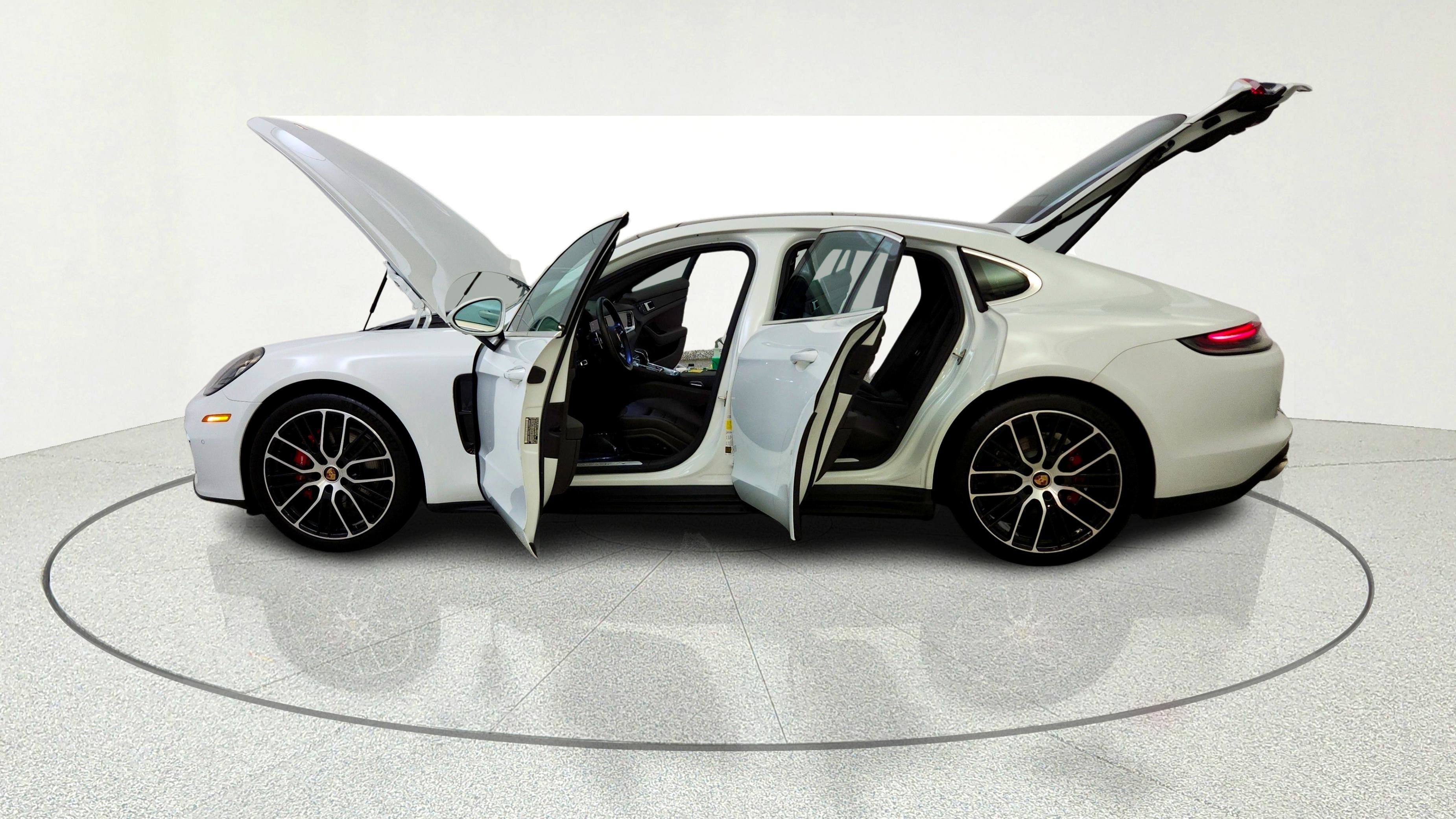 Used 2023 Porsche Panamera 4S AWD/4WD image 7