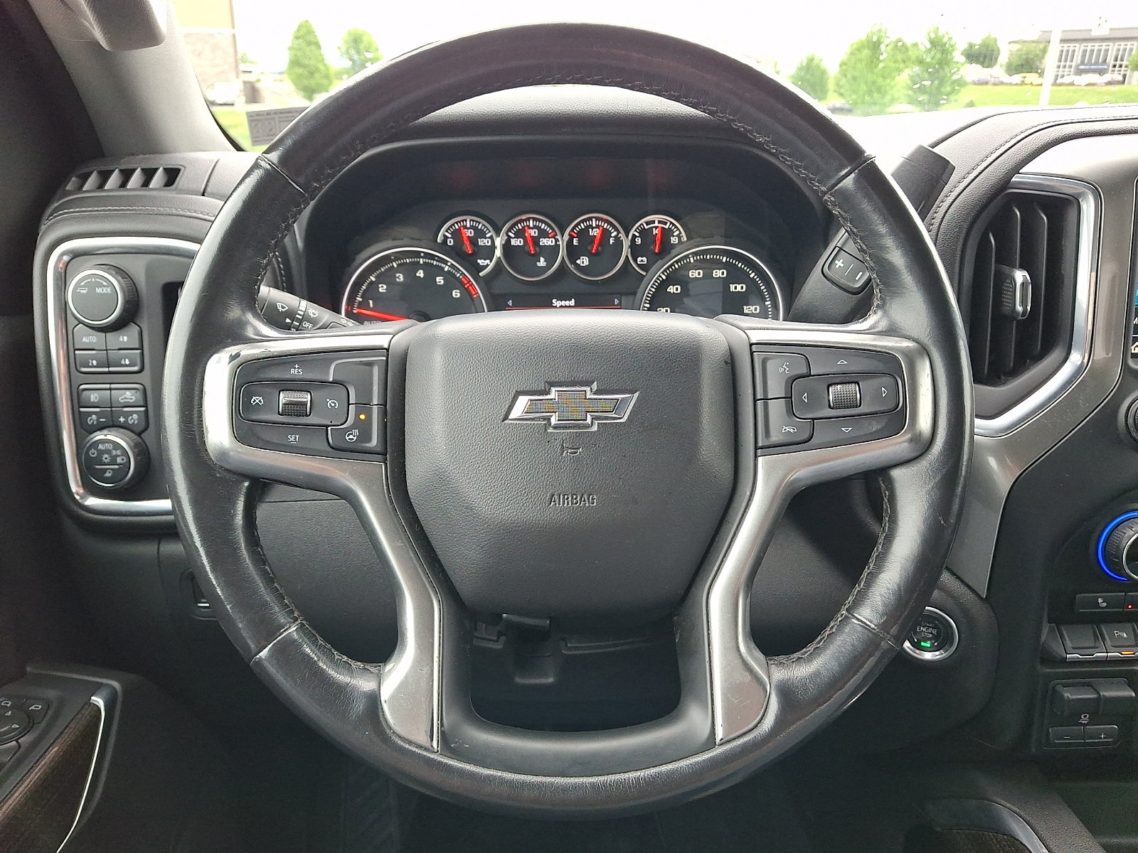 Used 2021 Chevrolet Silverado 1500 LT Trail Boss w/ Safety Package AWD/4WD image 19
