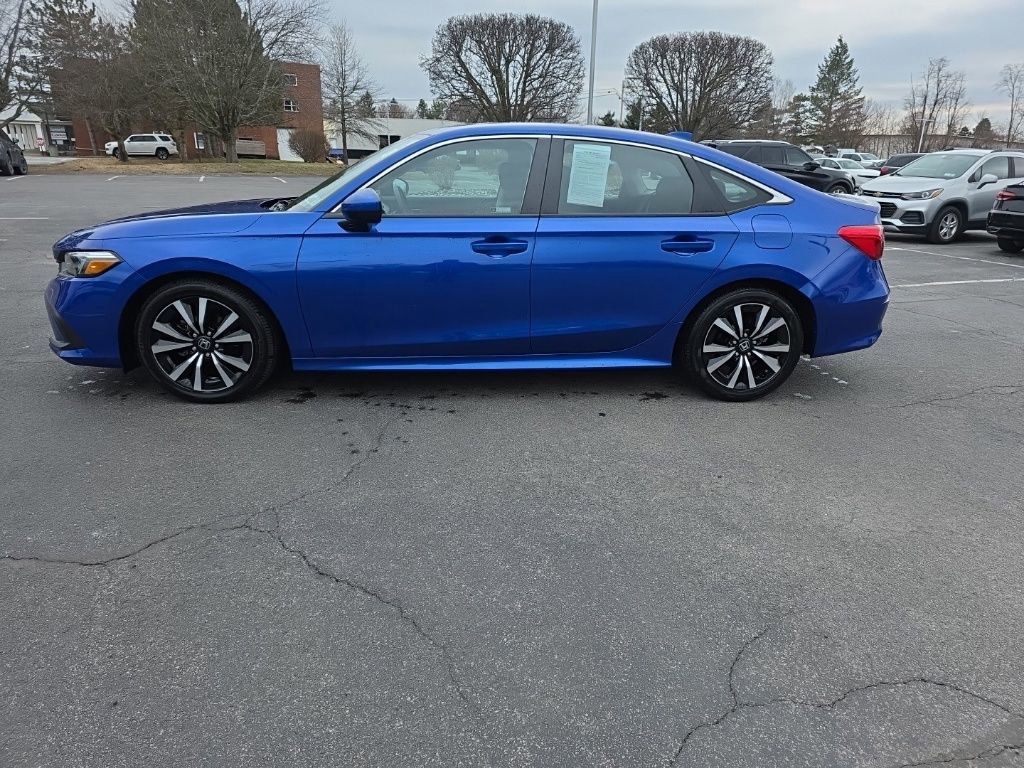 Used 2023 Honda Civic EX image 4