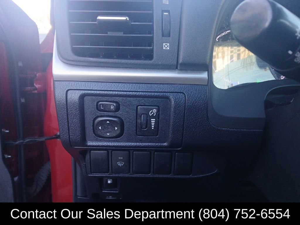 Used 2011 Lexus CT 200h image 13