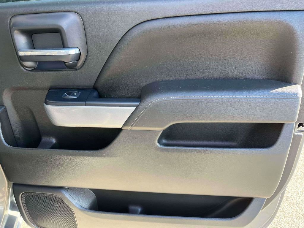 Used 2017 Chevrolet Silverado 1500 LT w/ All Star Edition image 7