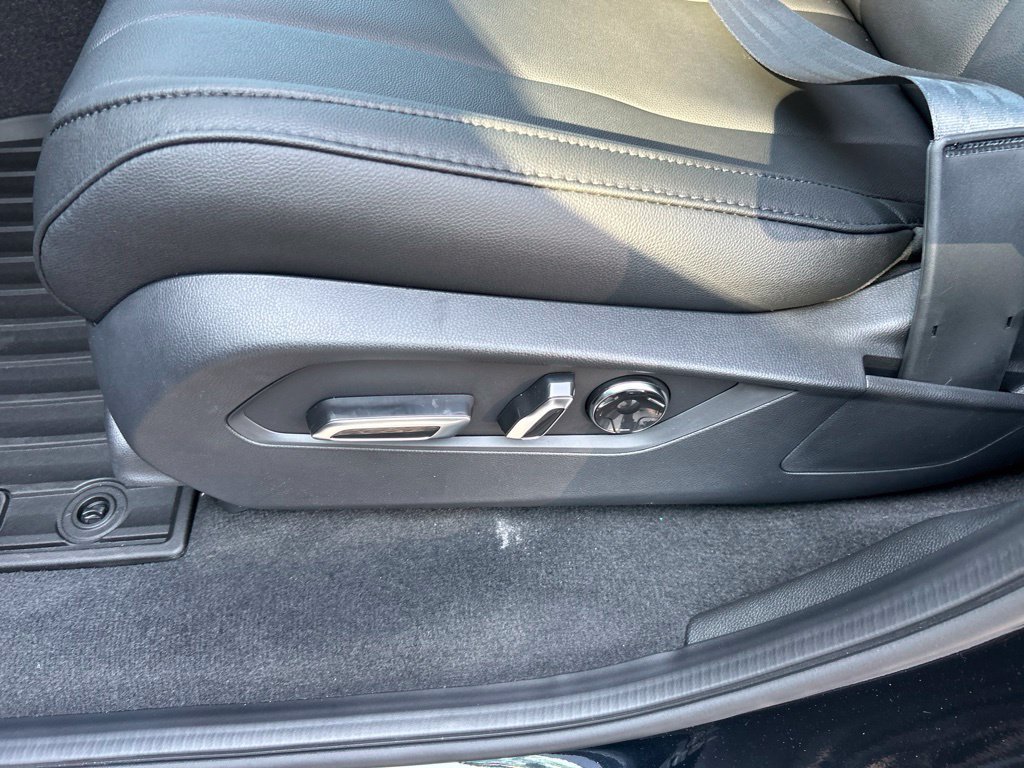 New 2026 Acura MDX SH-AWD image 15