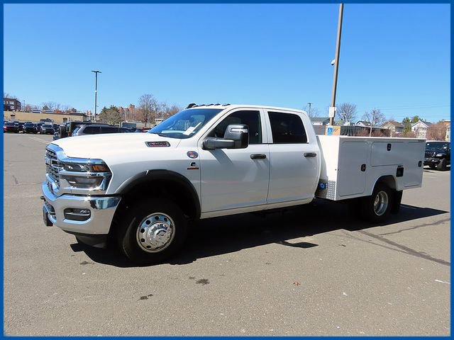 New 2025 RAM 3500 Tradesman AWD/4WD image 3