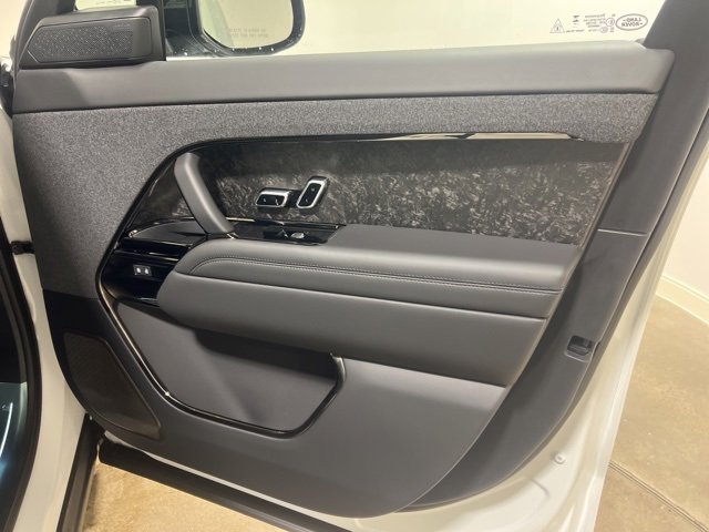 New 2025 Land Rover Range Rover Sport Dynamic SE image 23