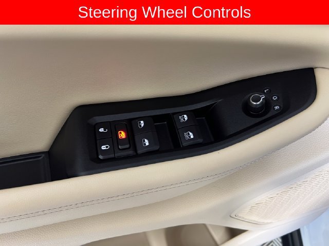 Used 2024 Jeep Grand Cherokee L Limited RWD image 13