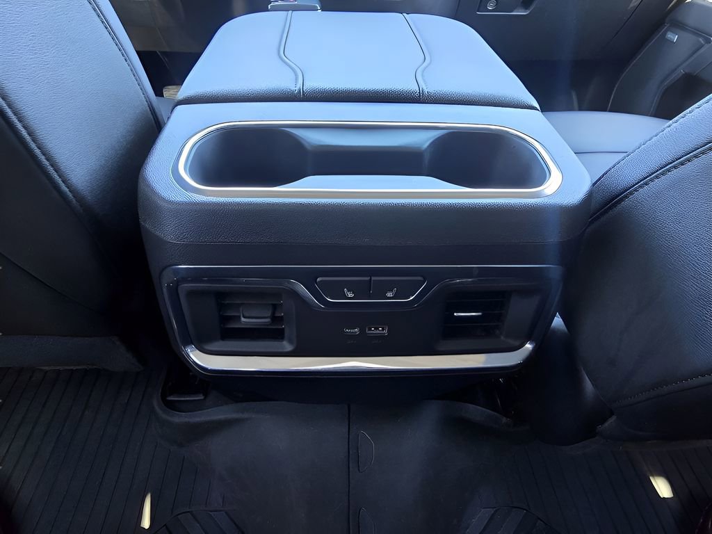Used 2024 Chevrolet Silverado 1500 LTZ image 30
