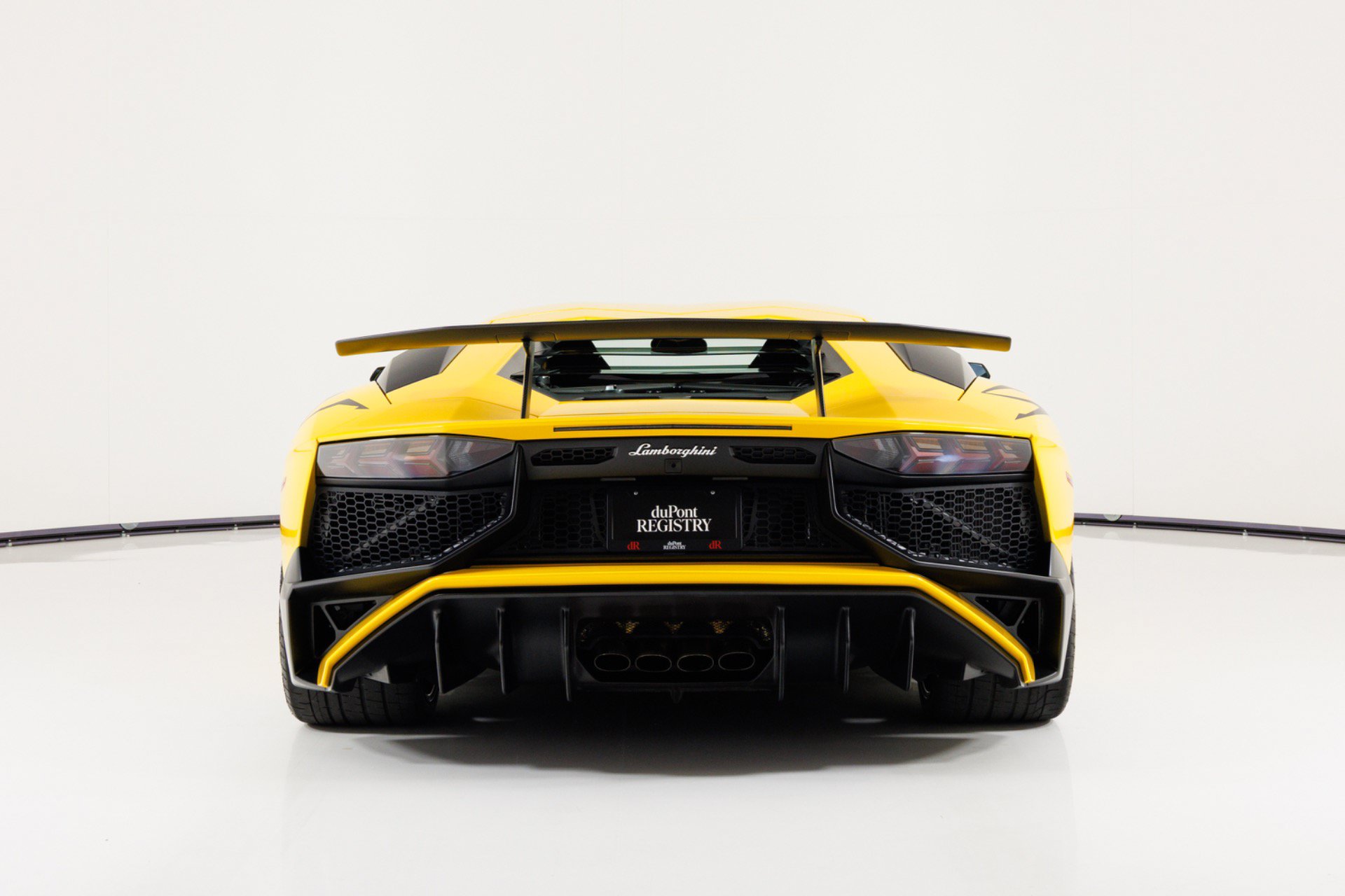 Used 2016 Lamborghini Aventador LP 750-4 Superveloce AWD/4WD image 5