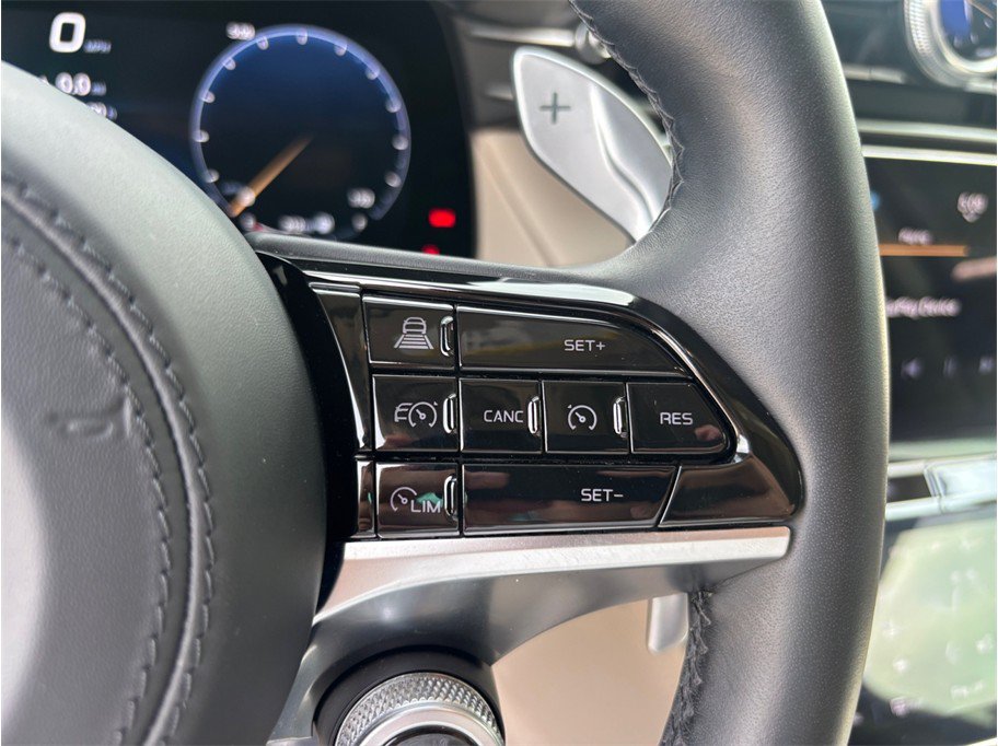 Used 2023 Maserati Grecale GT AWD/4WD image 29