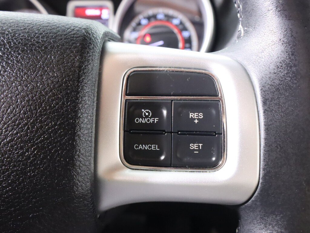 Used 2014 Dodge Journey SXT AWD/4WD image 13