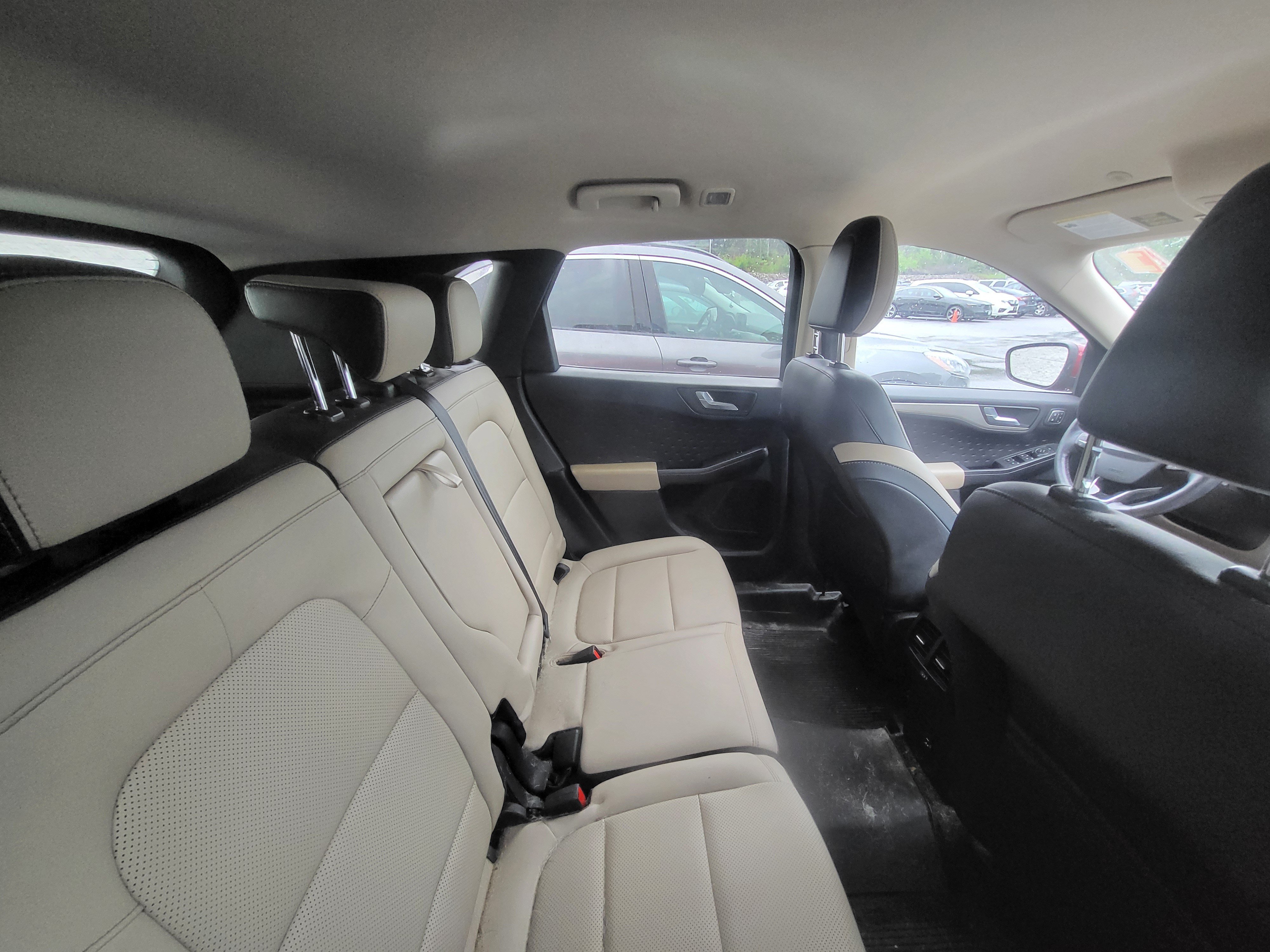 Used 2020 Ford Escape SEL AWD/4WD image 9