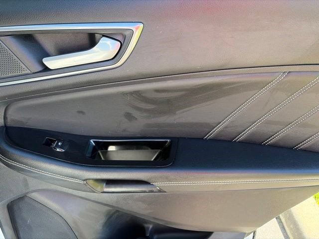 Used 2020 Ford Edge ST w/ Equipment Group 401A AWD/4WD image 41