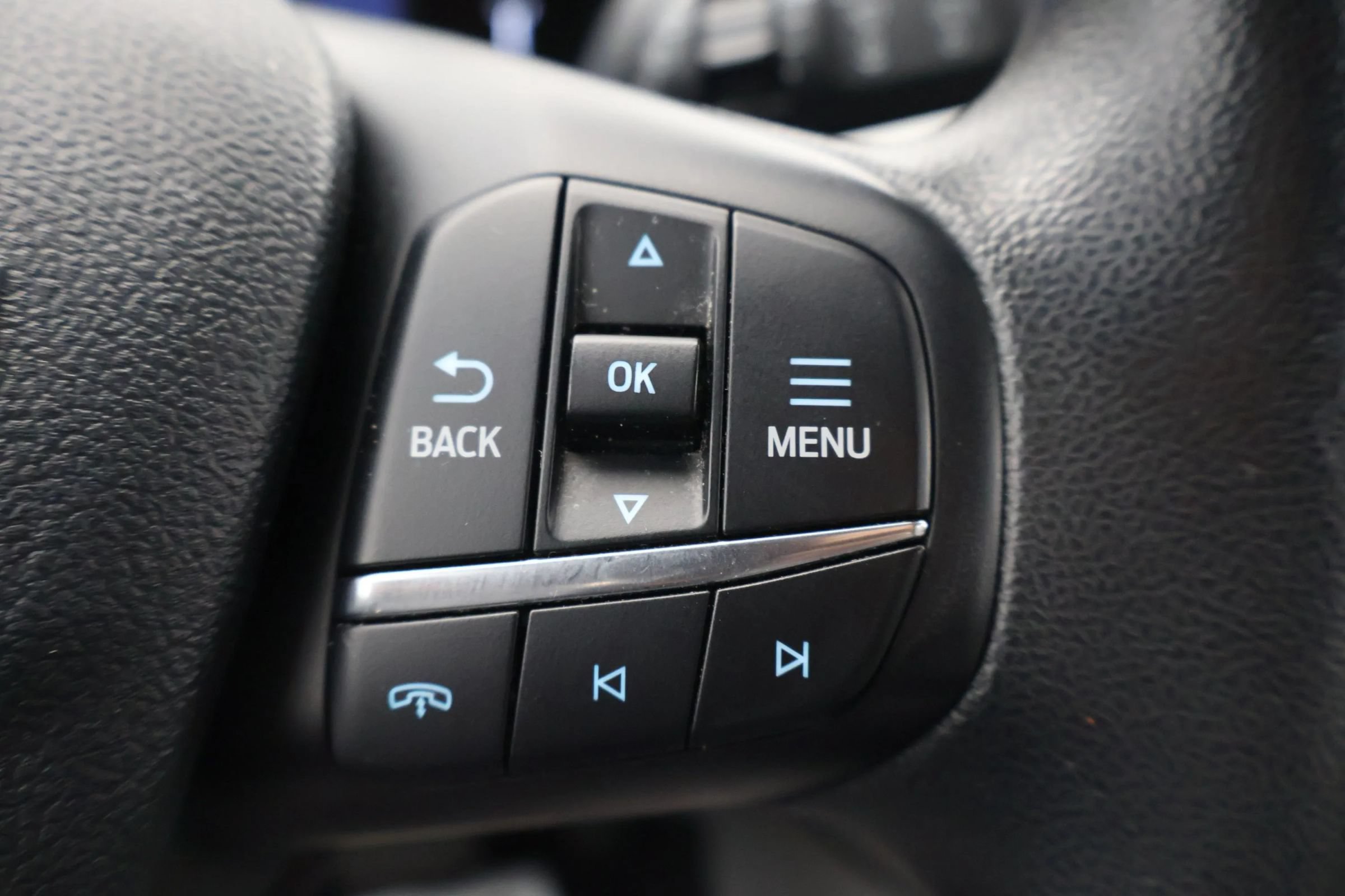Used 2025 Ford Escape Active FWD image 20