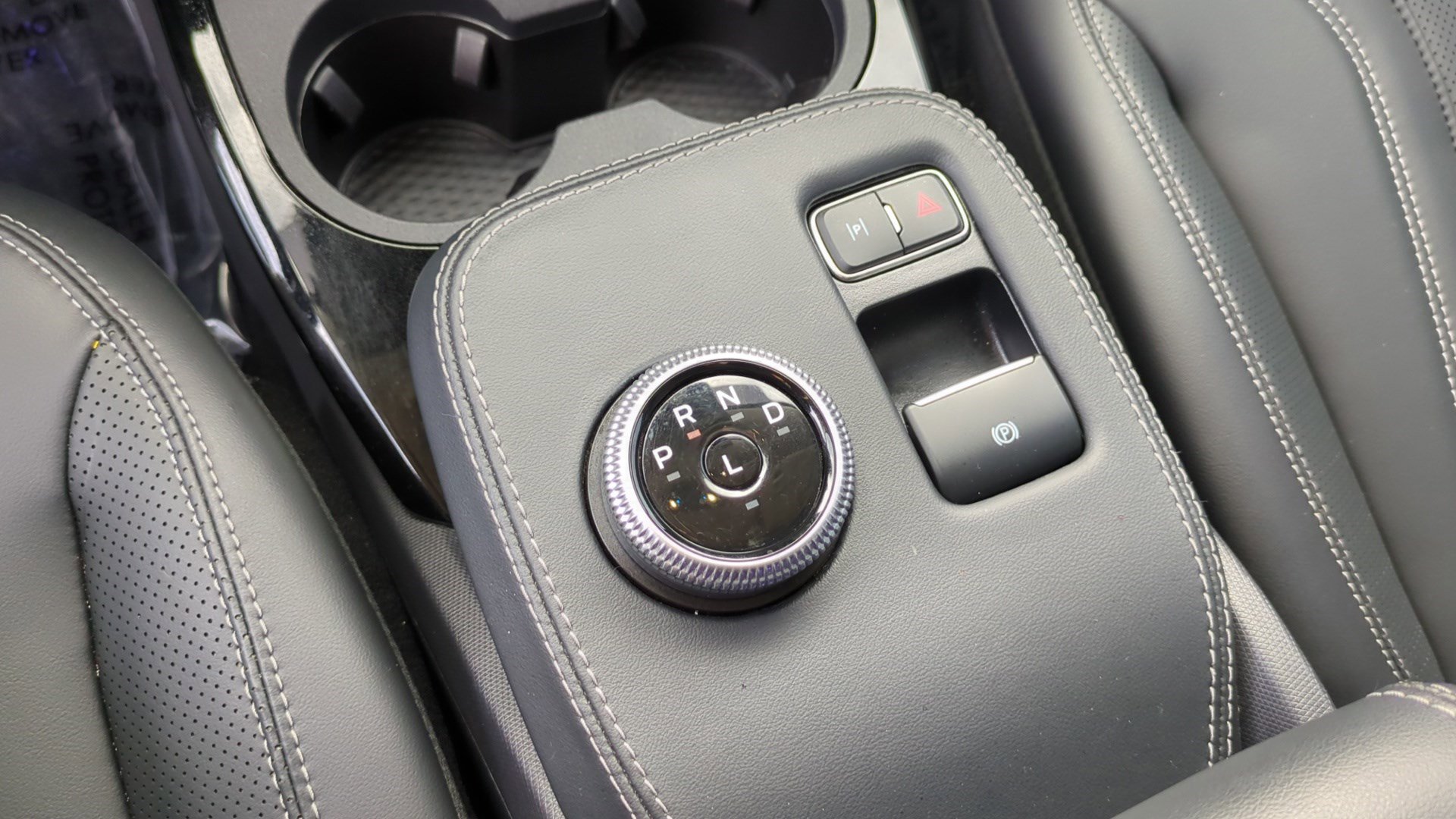 Used 2023 Ford Mustang Mach-E Premium image 26