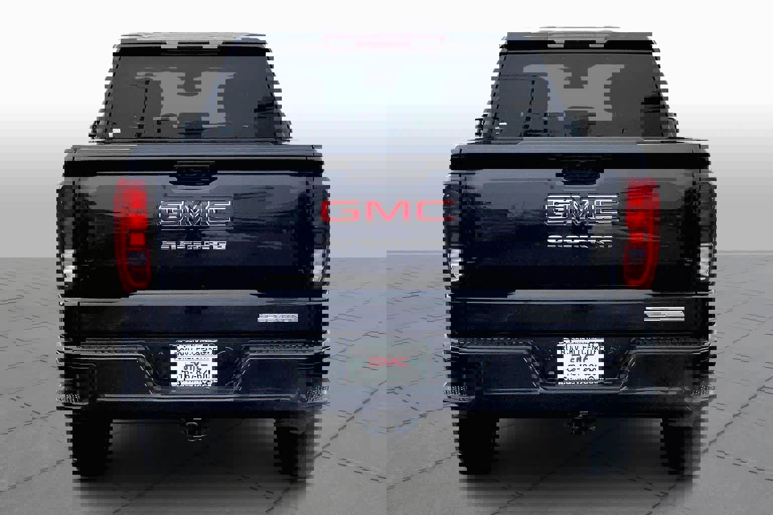 Used 2023 GMC Sierra 1500 Elevation image 4