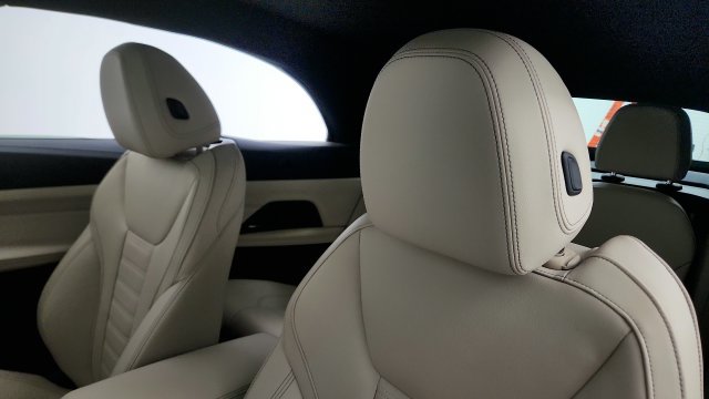 Used 2026 BMW M440i Convertible RWD image 45