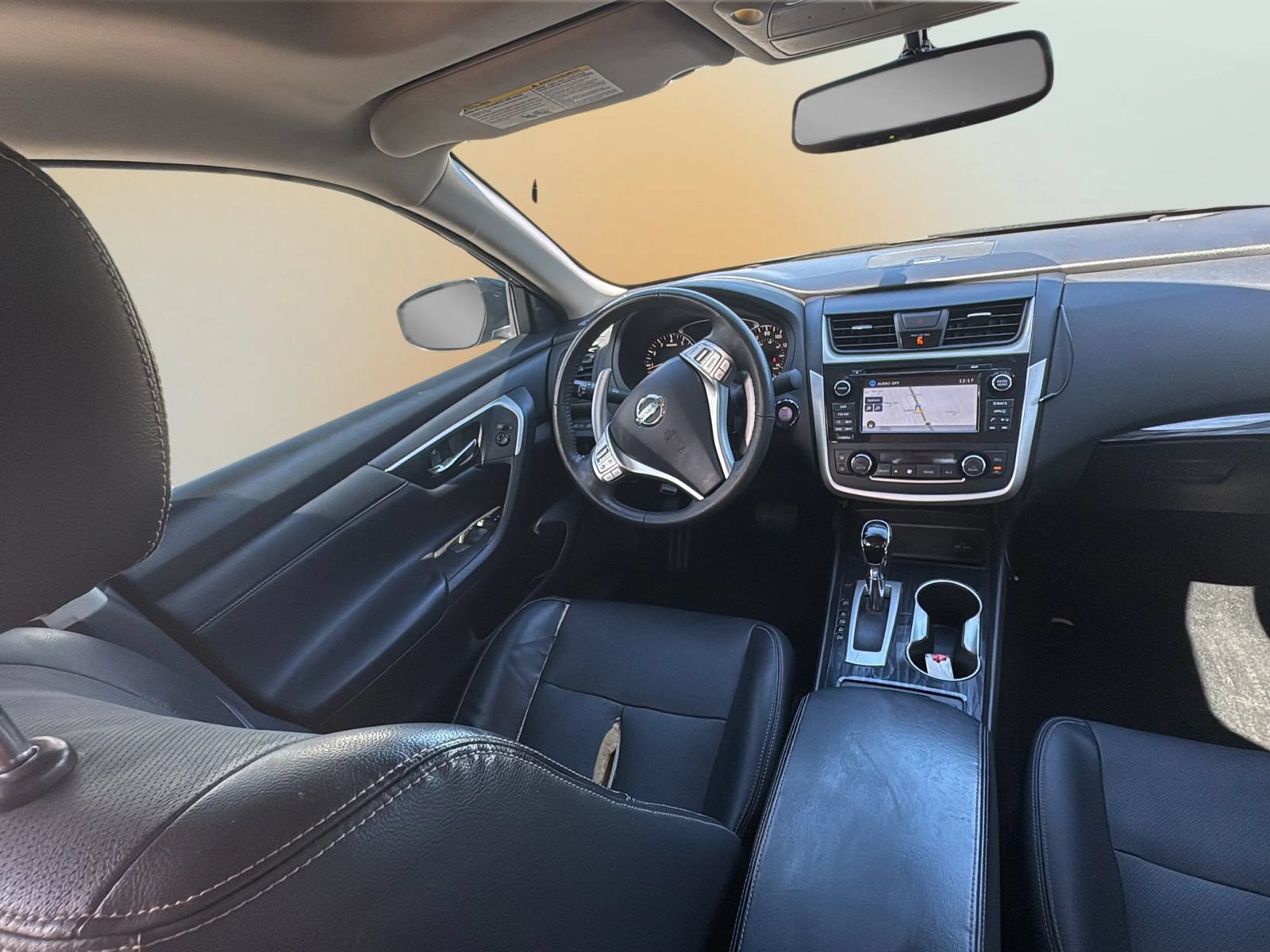 Used 2016 Nissan Altima 3.5 SL FWD image 15