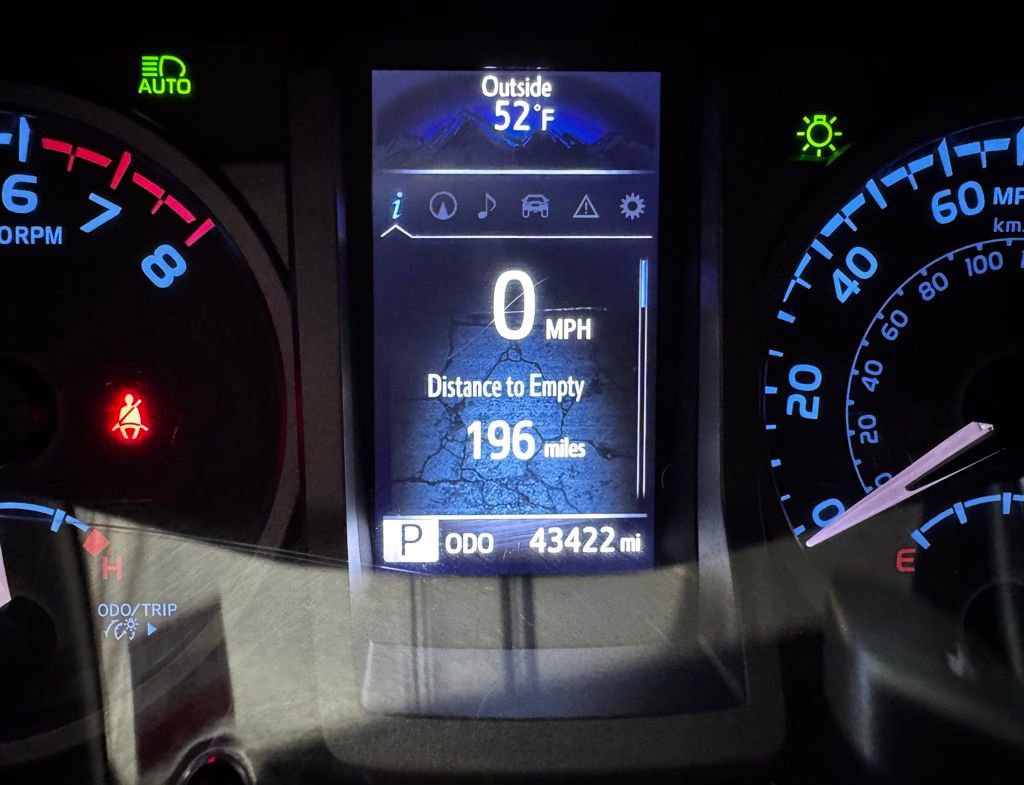 Certified 2023 Toyota Tacoma TRD Off-Road w/ Advanced Technology Package AWD/4WD image 35