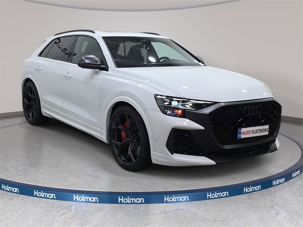 New 2026 Audi RS Q8 performance image 3