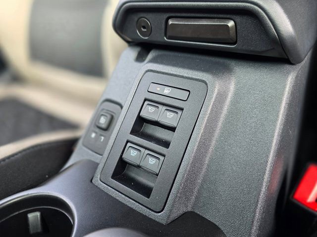 Used 2022 Ford Bronco Wildtrak image 20