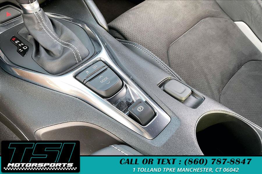 Used 2021 Chevrolet Camaro SS RWD image 32