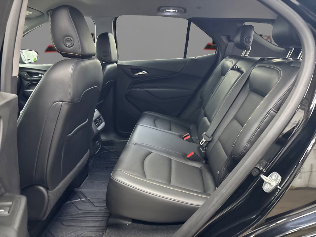 Used 2020 Chevrolet Equinox LT w/ Midnight Edition image 10