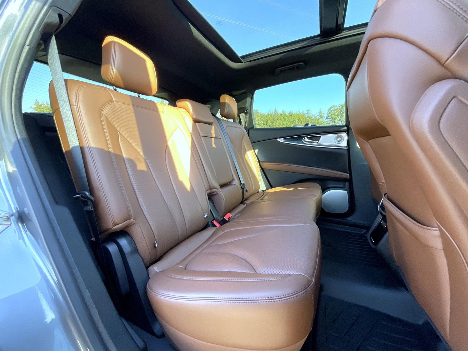 Certified 2022 Lincoln Nautilus Reserve w/ Equipment Group 202A AWD/4WD image 20