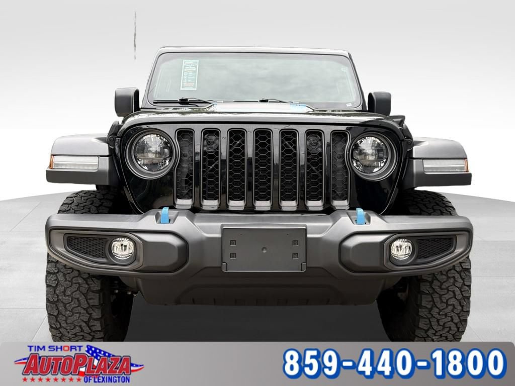 Used 2023 Jeep Wrangler Unlimited Rubicon 4xe w/ Dual Top Group AWD/4WD image 6