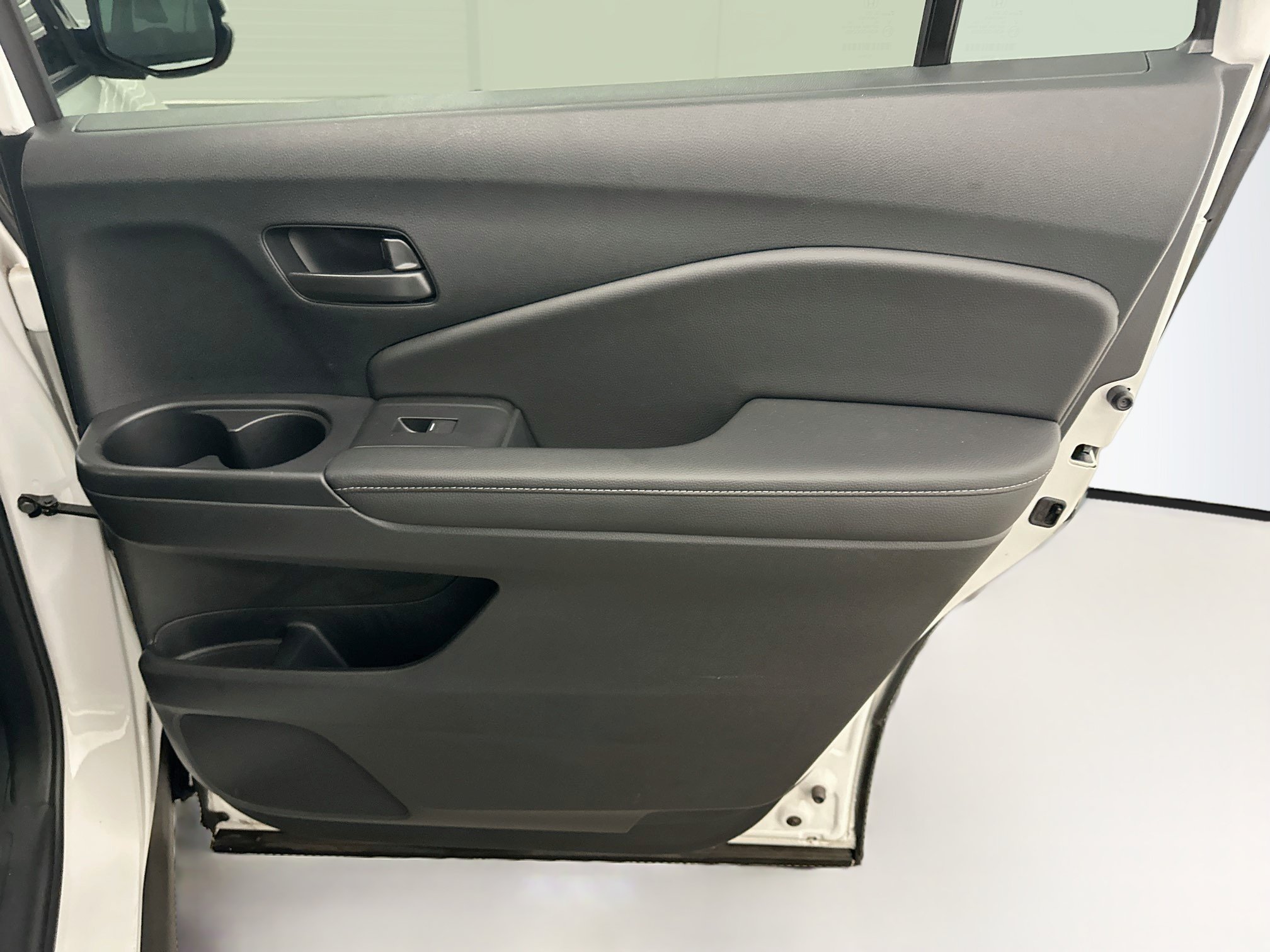 Used 2023 Honda Passport EX-L image 31