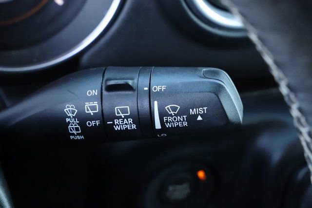 Used 2018 Jeep Wrangler Unlimited Sahara w/ Dual Top Group AWD/4WD image 34