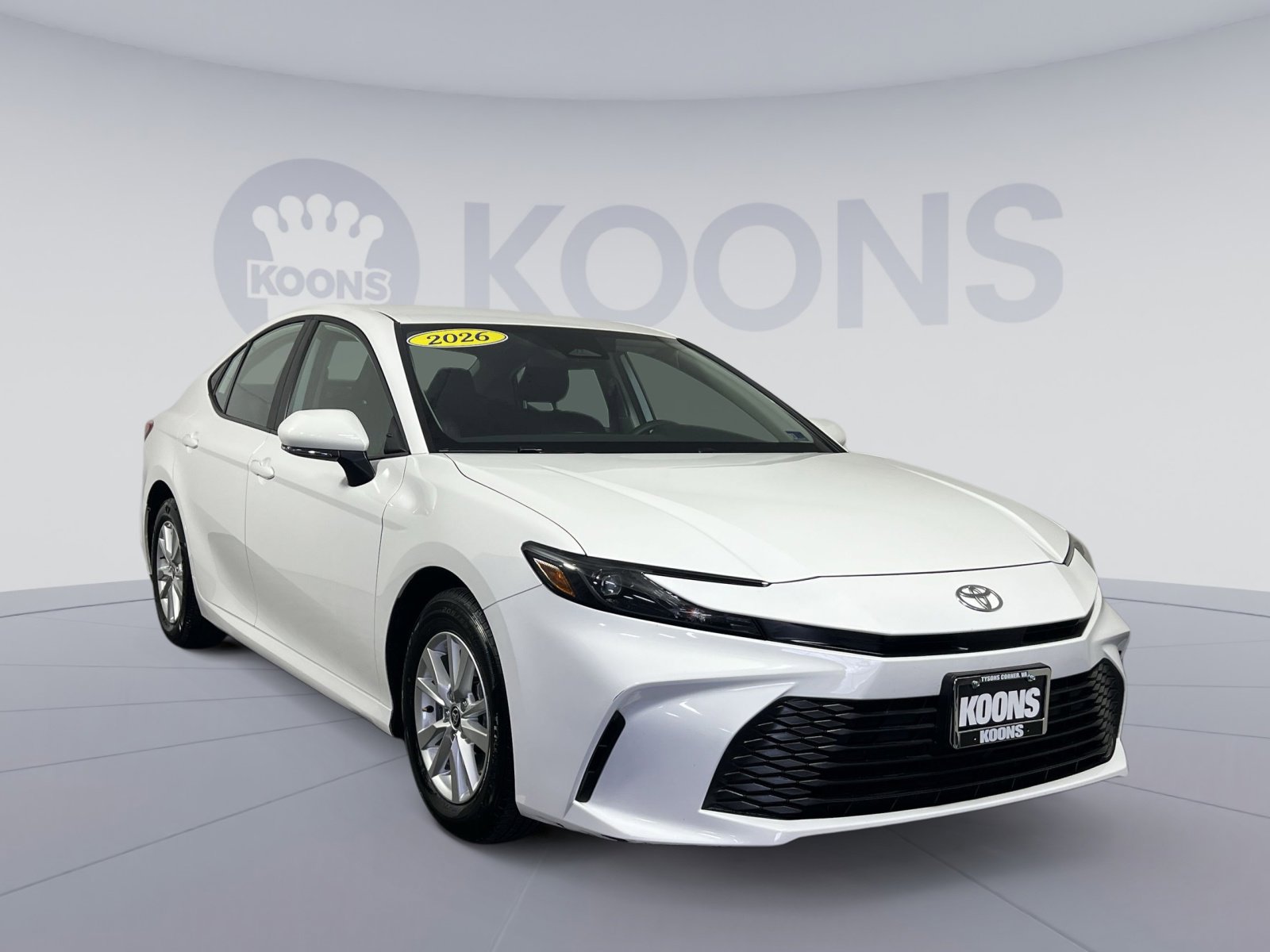 Used 2025 Toyota Camry LE image 10