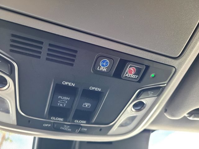 Used 2021 Honda Pilot Elite image 22
