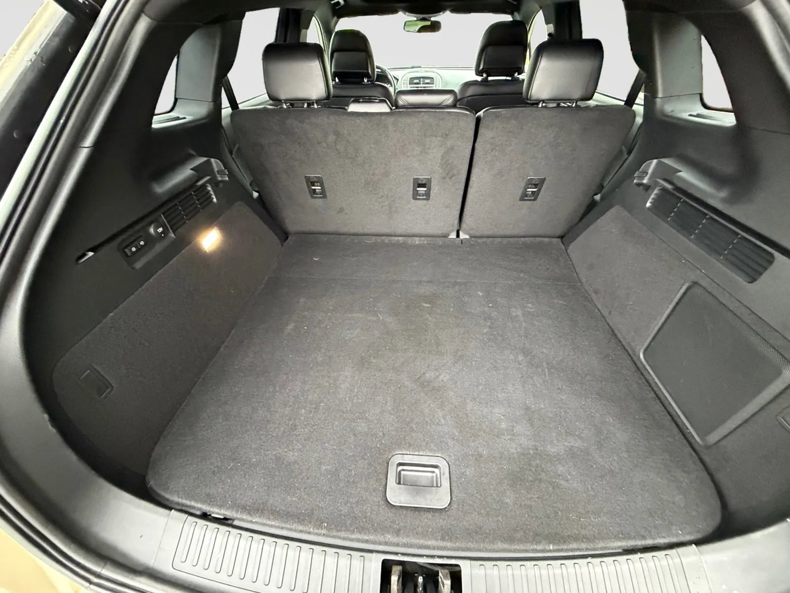 Used 2018 Lincoln MKX Select w/ Select Plus Package image 12