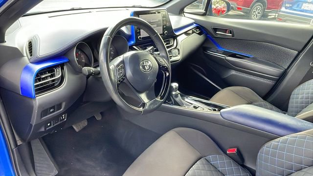 Used 2020 Toyota C-HR XLE image 10