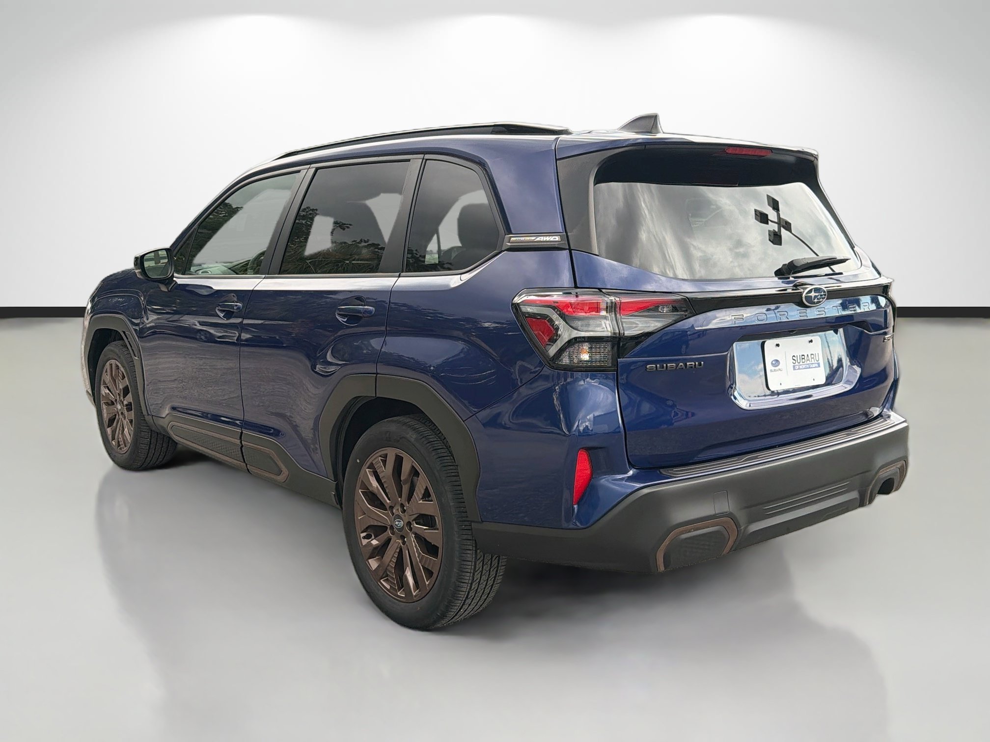 Used 2025 Subaru Forester Sport w/ Popular Package #2 AWD/4WD image 5