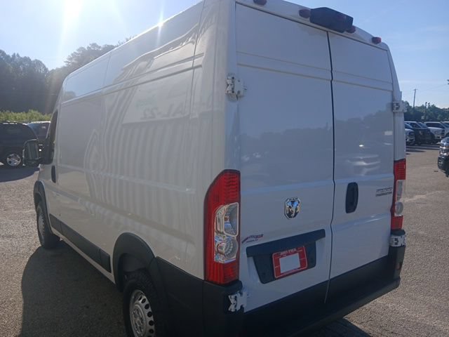 Used 2024 RAM ProMaster 2500 w/ Convenience Group FWD image 14