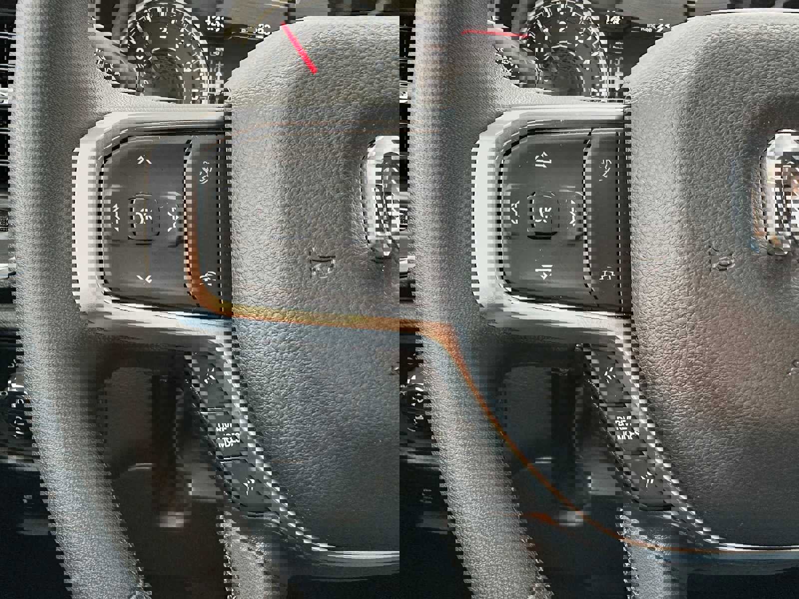 Used 2025 RAM 1500 Big Horn image 35