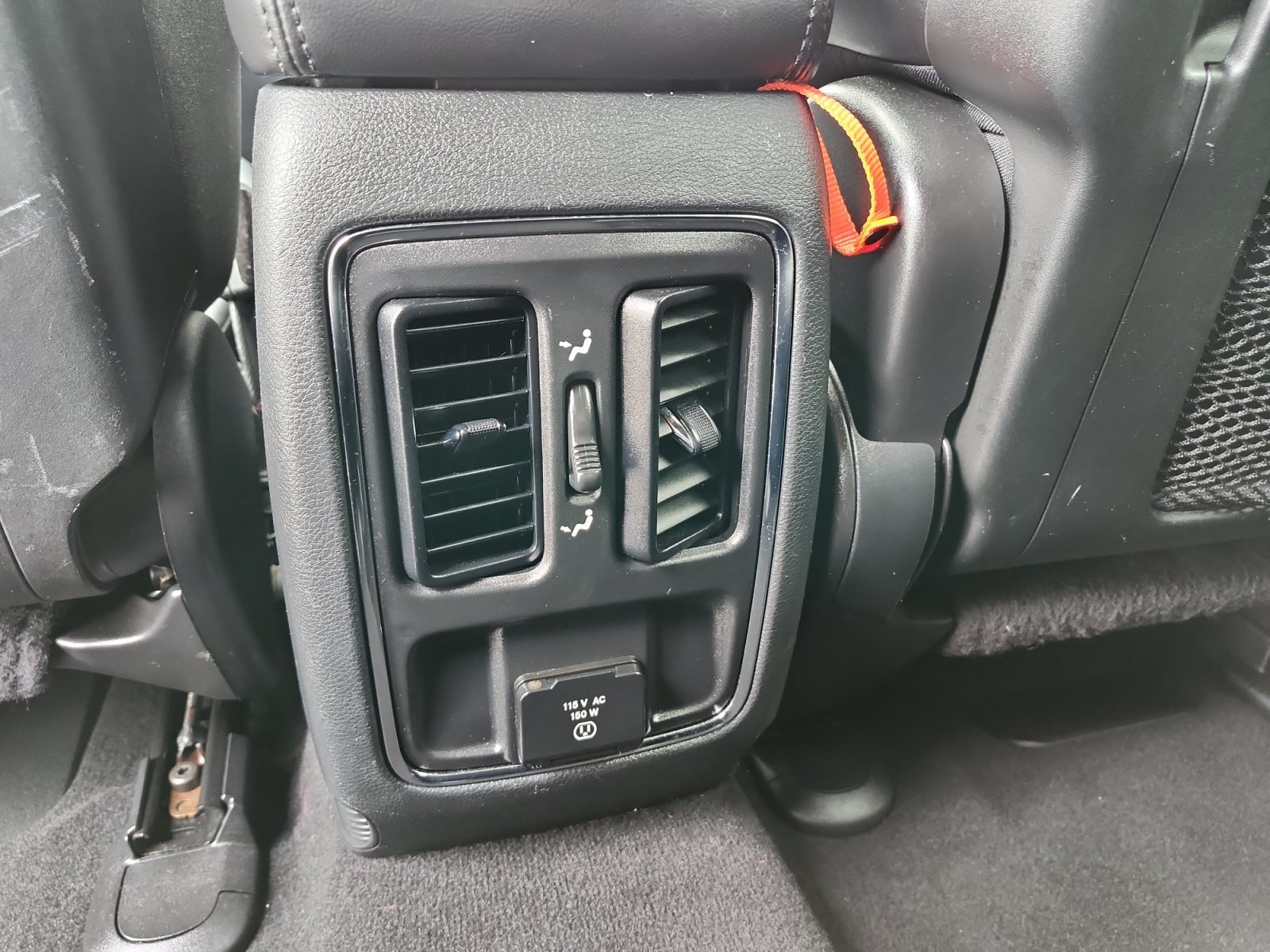 Used 2019 Jeep Grand Cherokee Altitude AWD/4WD image 17
