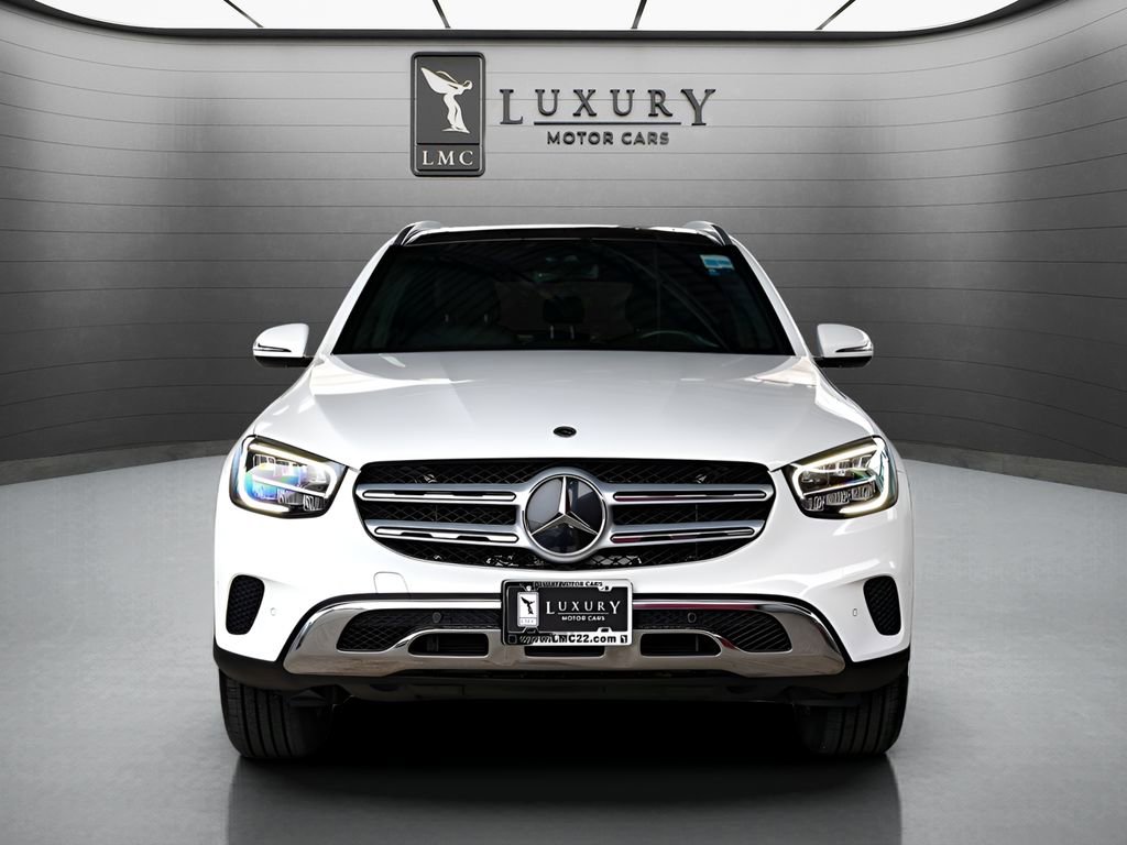 Used 2022 Mercedes-Benz GLC 300 4MATIC image 3