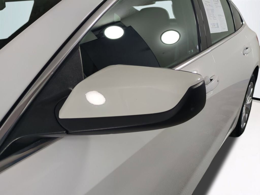 Used 2024 Chevrolet Malibu LT image 12