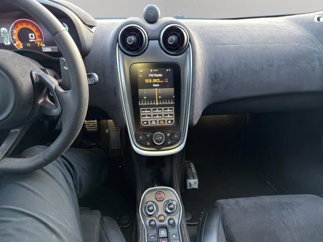 Used 2020 McLaren 600LT Spider image 22