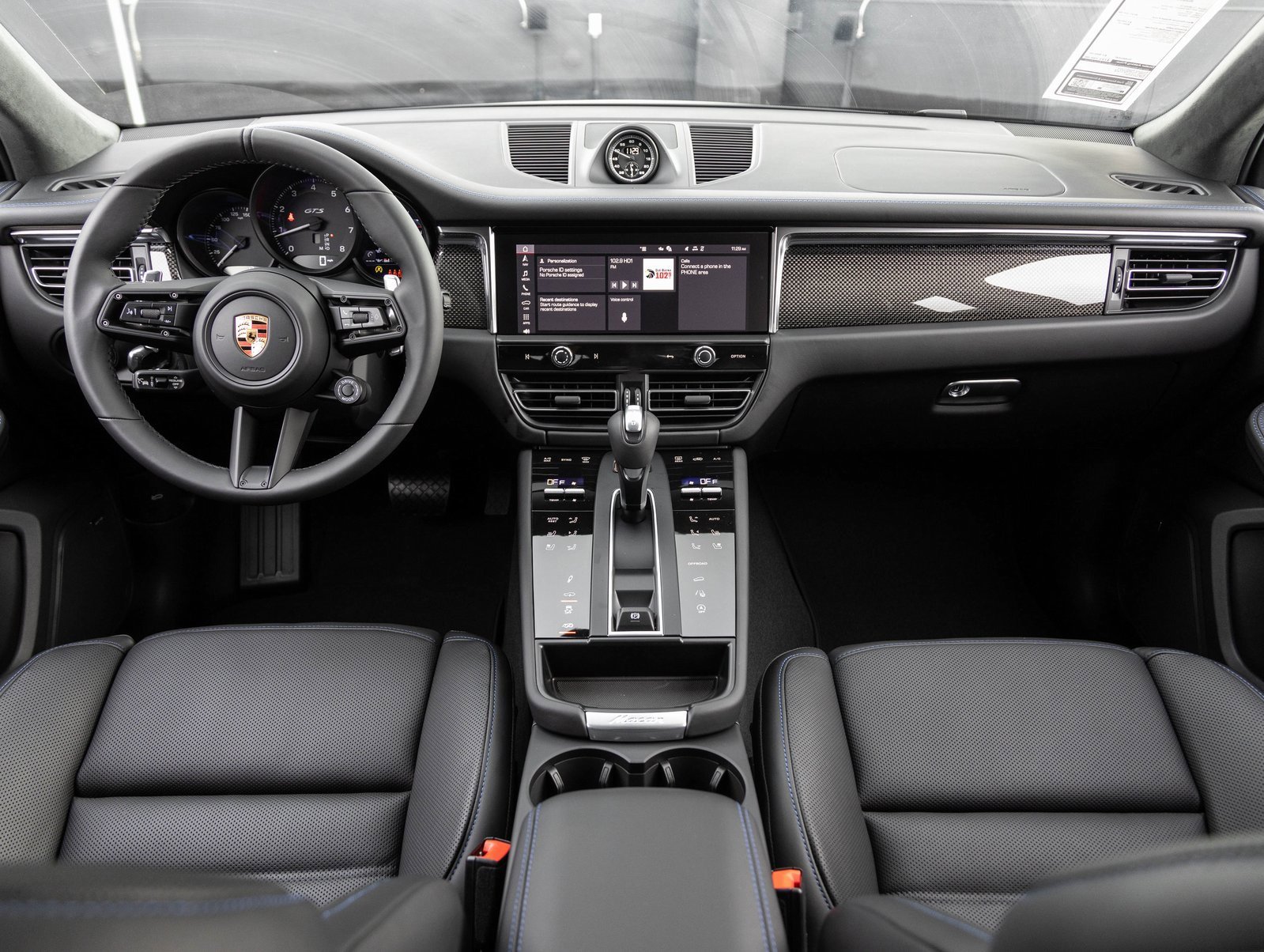 New 2026 Porsche Macan GTS image 12