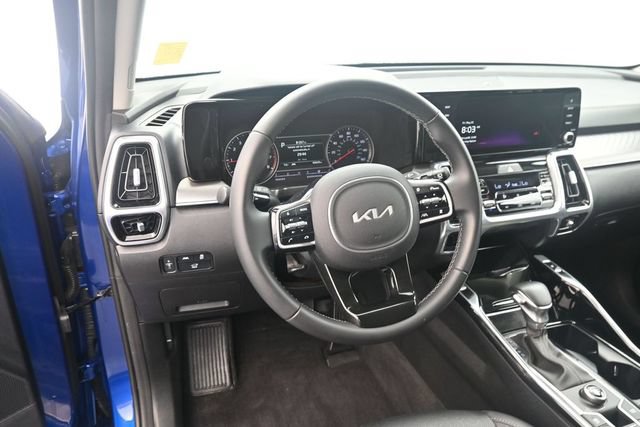 Used 2022 Kia Sorento SX FWD image 16