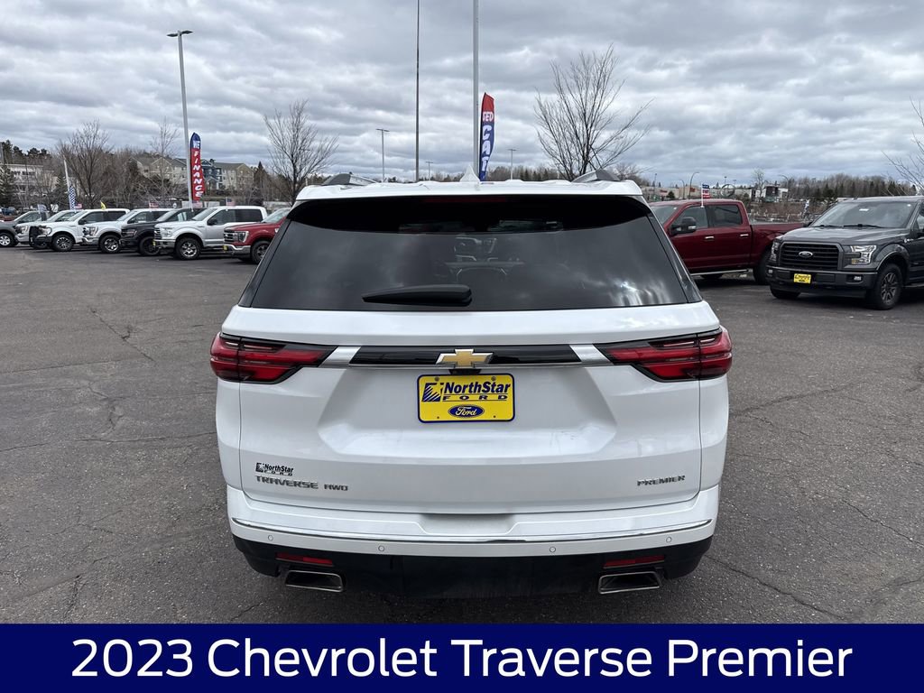 Used 2023 Chevrolet Traverse Premier w/ LPO, Floor Liner Package AWD/4WD image 7