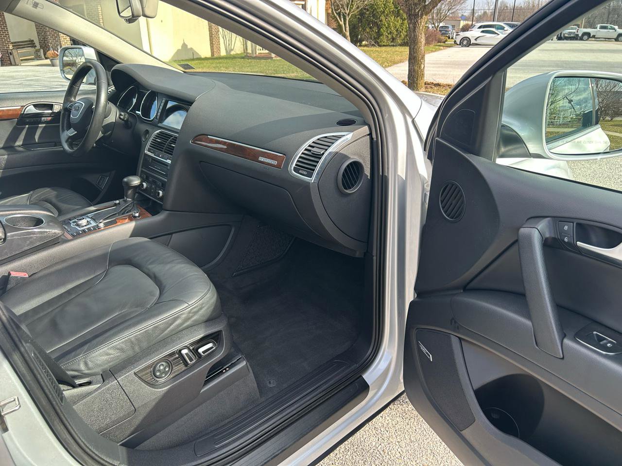 Used 2012 Audi Q7 TDI Premium Plus image 14