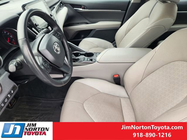Used 2024 Toyota Camry XSE w/ Navigation Package image 14
