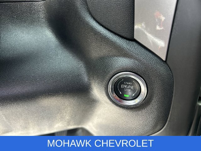 Used 2026 Chevrolet Silverado 1500 Custom Trail Boss AWD/4WD image 16